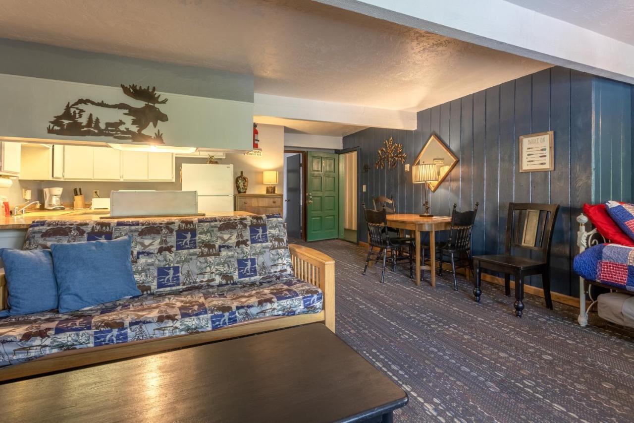 Village Suites Inn - American Black Bear - Perfect Location, In The Village! Can'T Be Better! Big Bear Lake Esterno foto